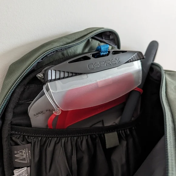 OSPREY GLADE12 **NEW** - Picture 10 of 12